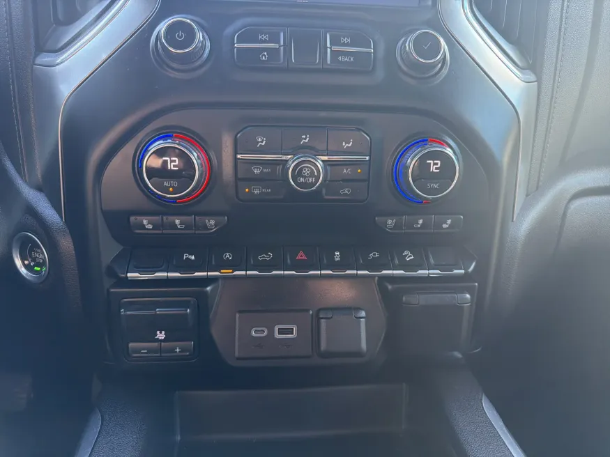 2021 Chevrolet Silverado 1500 LTZ | Photo 16 of 19