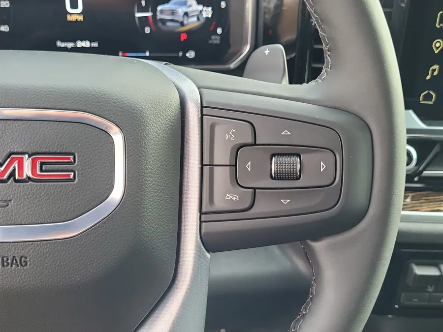 2026 GMC Sierra 1500 Elevation | Photo 12 of 23