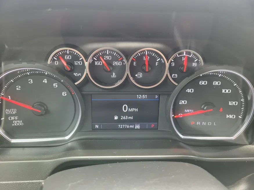 2021 Chevrolet Silverado 1500 RST | Photo 13 of 23