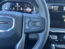 2026 GMC Sierra 1500 Denali Ultimate | Thumbnail Photo 23 of 28