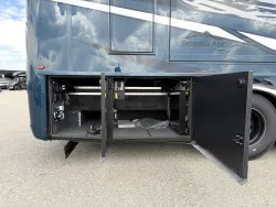 2026 Newmar Summit Aire 4505 | Thumbnail Photo 29 of 32