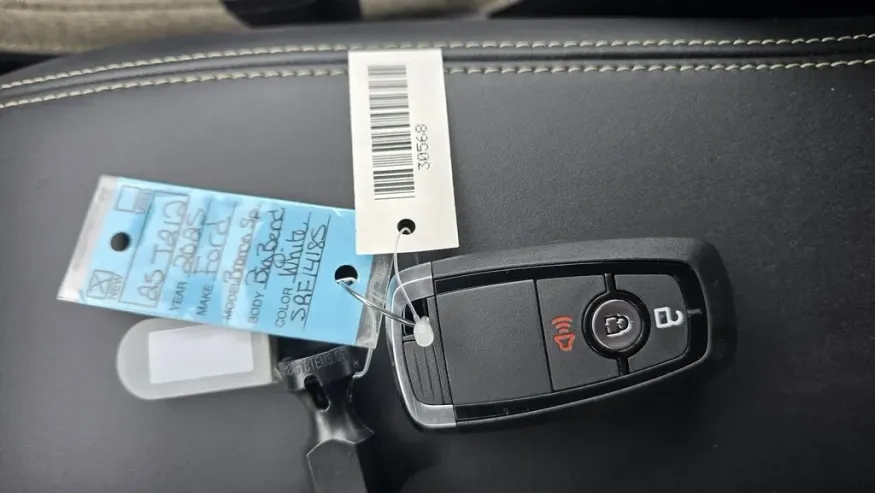 2025 Ford Bronco Sport | Photo 23 of 28