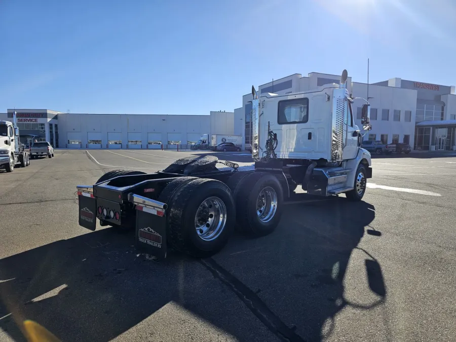 2023 Western Star 47X | Photo 9 of 14