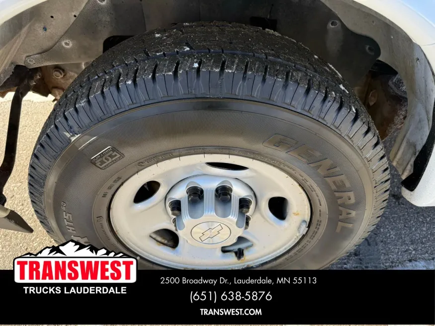 2017 Chevrolet Express 3500 Work Van | Photo 17 of 20