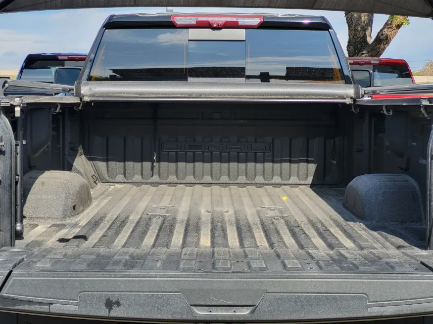 2024 GMC Sierra 2500HD Denali | Photo 24 of 25
