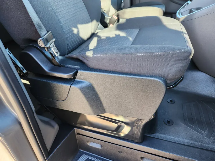 2023 Ford Transit Passenger Wagon T350 | Photo 20 of 30