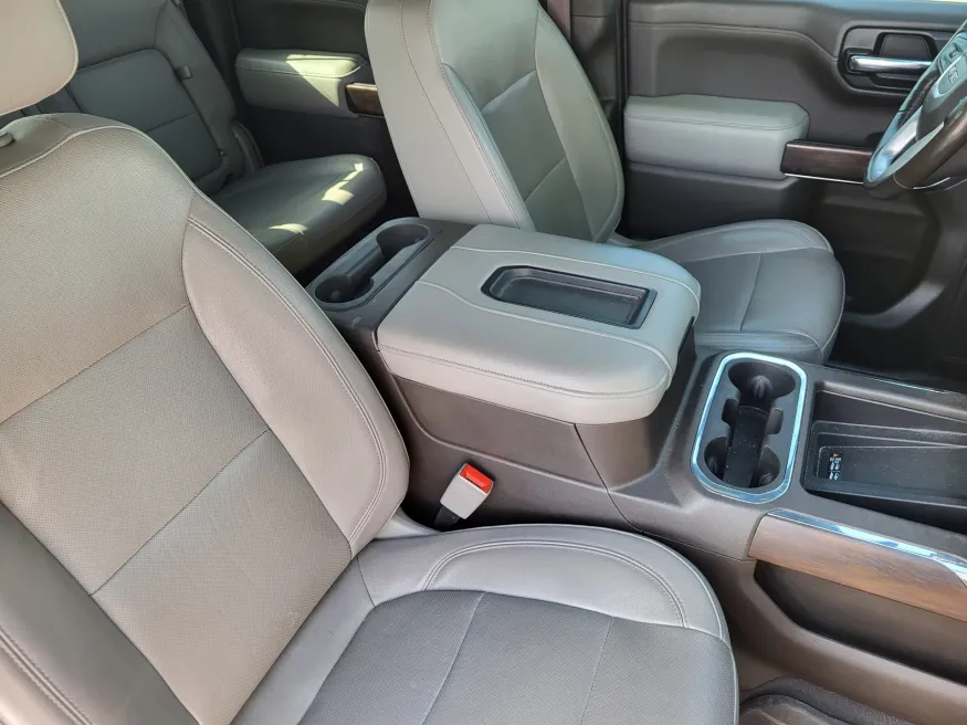 2019 GMC Sierra 1500 SLT | Photo 12 of 25