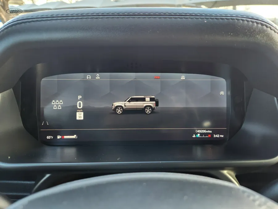 2020 Land Rover Defender X | Photo 20 of 28