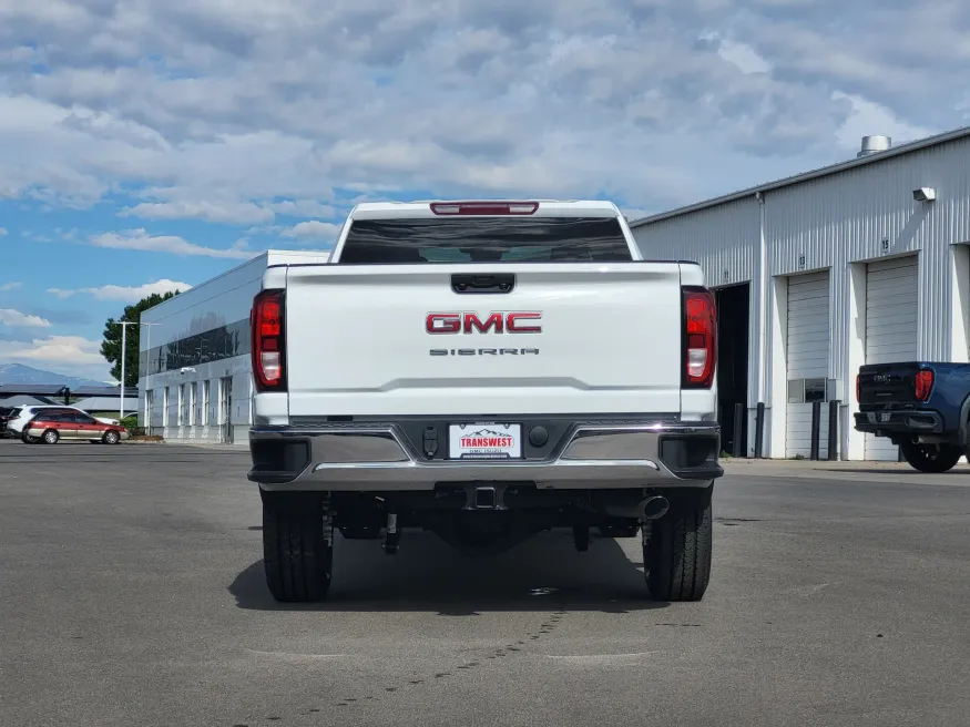 2026 GMC Sierra 2500HD Pro | Photo 5 of 24