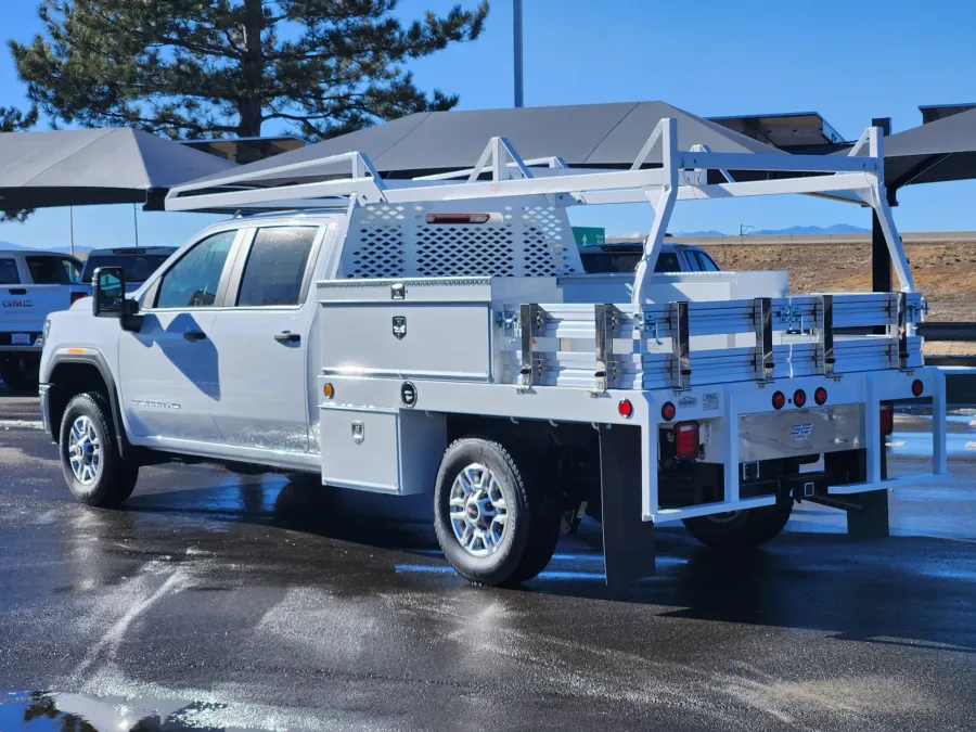 2026 GMC Sierra 2500HD Pro | Photo 2 of 21