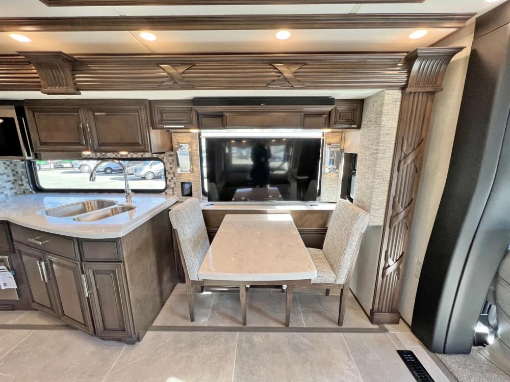 2023 Newmar Supreme Aire 4051 | Photo 13 of 43