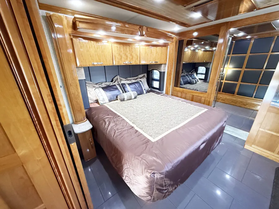 2013 Newmar King Aire 4584 | Photo 14 of 33
