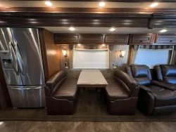 2014 Newmar Dutch Star 3736 | Thumbnail Photo 13 of 22