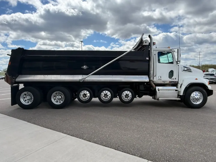 2021 Western Star 4700 | Photo 7 of 12