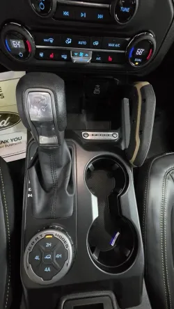 2026 Ford Bronco | Thumbnail Photo 20 of 28