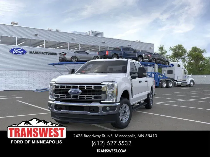 2026 Ford Super Duty F-350 XLT 