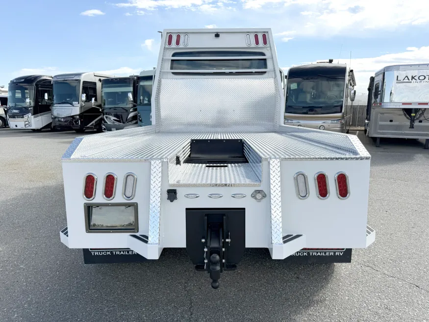 2026 Freightliner M2 112 SUMMIT HAULER | Photo 14 of 21