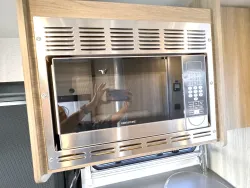 2026 Winnebago EKKO 23B | Thumbnail Photo 9 of 23