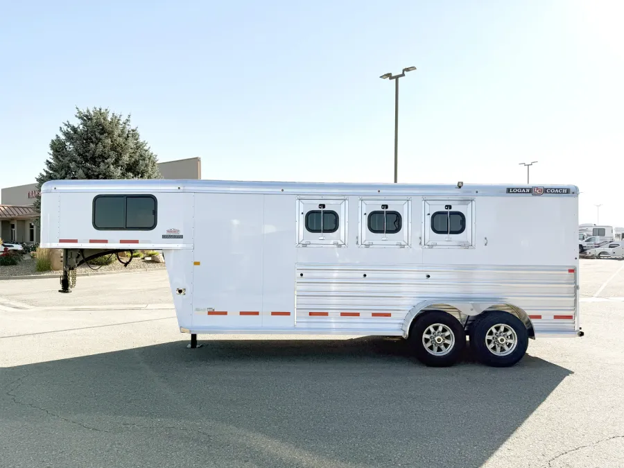 2025 Logan Coach Bullseye 3HGN | Photo 15 of 16