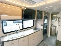 2019 Winnebago Navion 24D | Thumbnail Photo 6 of 13