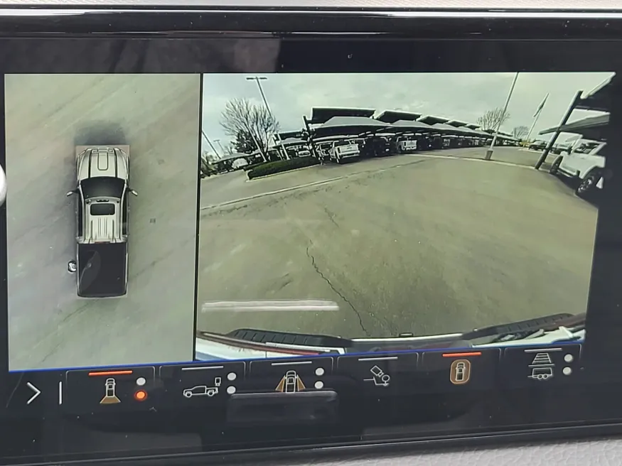 2026 GMC Sierra 2500HD Denali | Photo 15 of 25