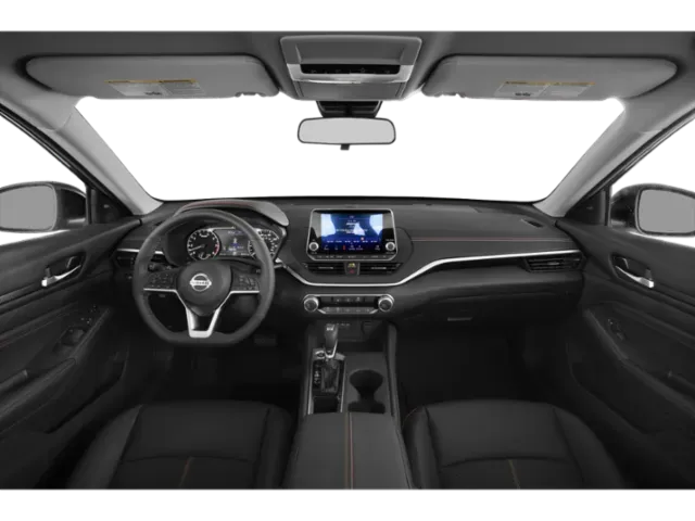 2022 Nissan Altima | Photo 4 of 12