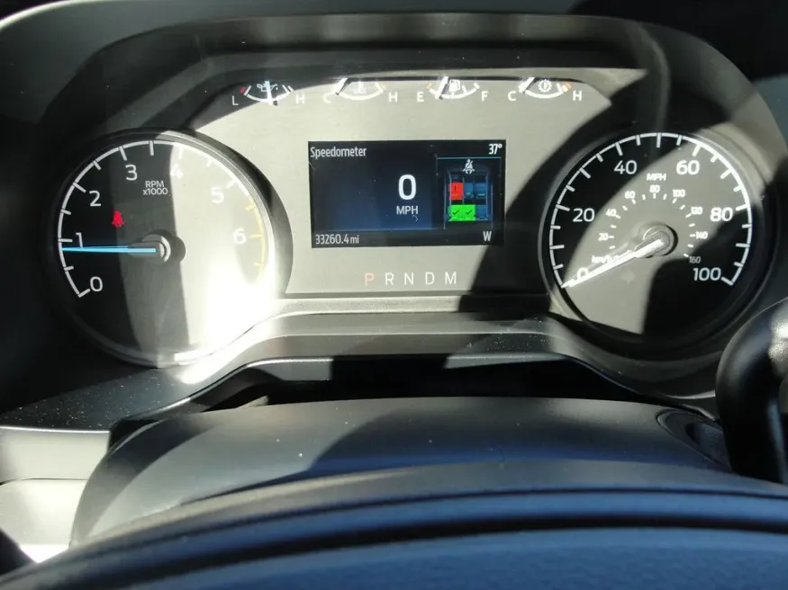 2024 Ford Super Duty F-350 XLT | Photo 32 of 34