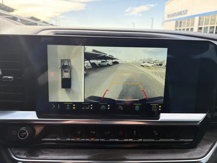 2024 Chevrolet Silverado 2500HD LTZ | Photo 15 of 20