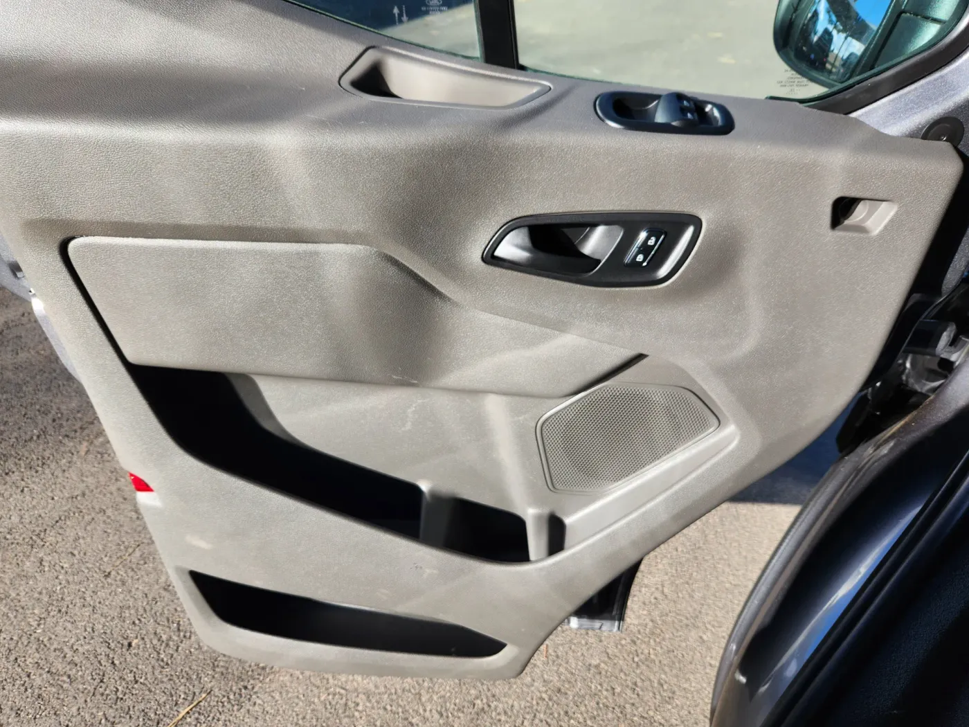 2023 Ford Transit Passenger Wagon T350 | Photo 5 of 30