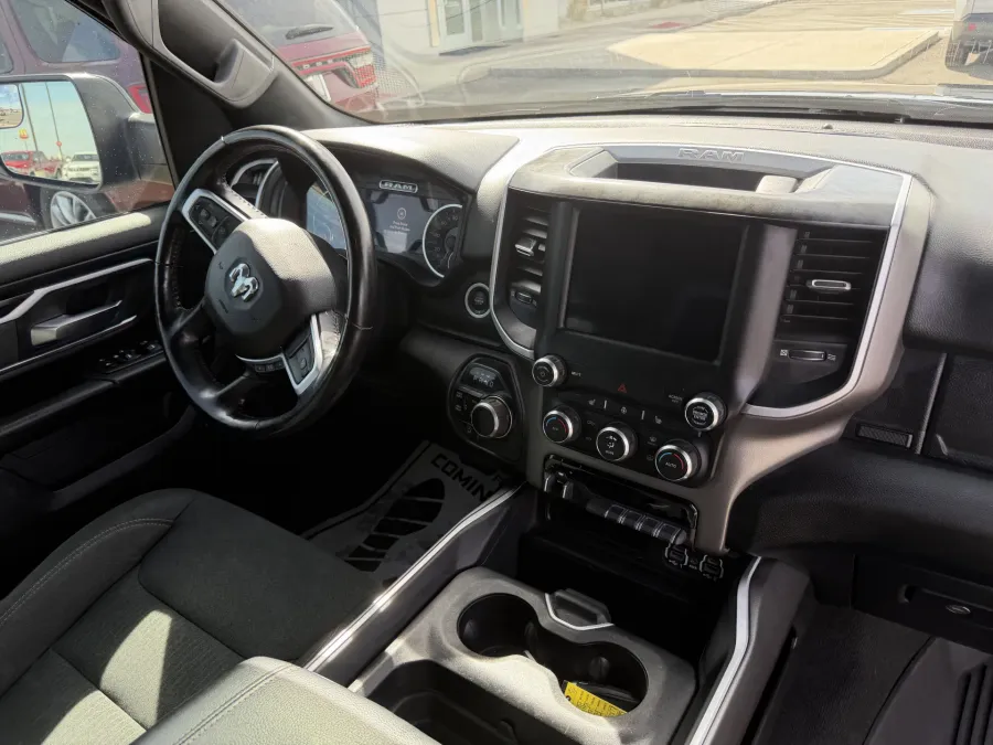2020 RAM 1500 Big Horn | Photo 12 of 19