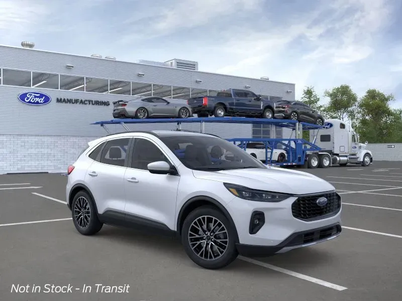 2026 Ford Escape Plug-In Hybrid | Photo 7 of 23