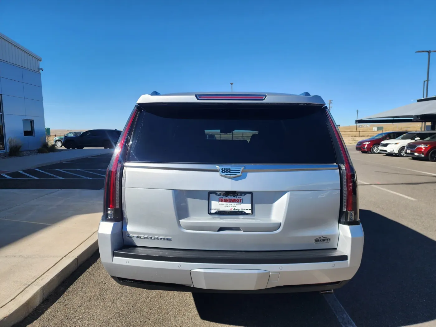 2019 Cadillac Escalade Luxury | Photo 5 of 33
