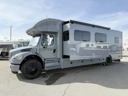 2026 Renegade Verona 36VSB | Thumbnail Photo 22 of 29