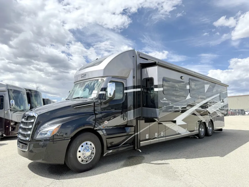 2026 Newmar Supreme Aire 4505 | Photo 23 of 30