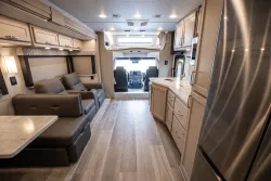 2026 Renegade Verona 36VSB | Thumbnail Photo 11 of 25