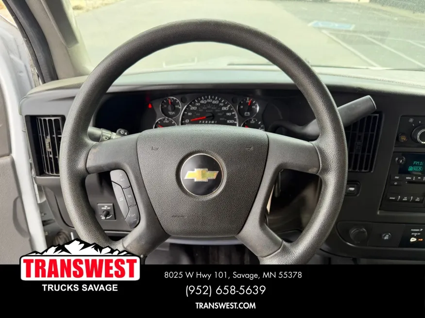 2017 Chevrolet Express 3500 Work Van | Photo 14 of 23