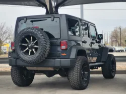 2016 Jeep Wrangler Unlimited | Thumbnail Photo 2 of 5