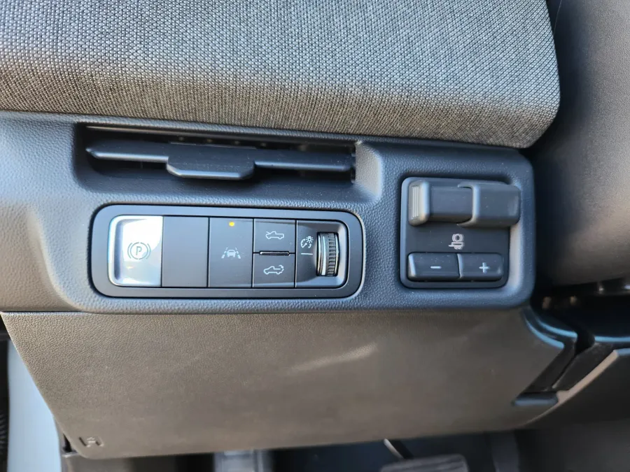 2026 GMC Sierra EV Standard Range Elevation | Photo 6 of 28