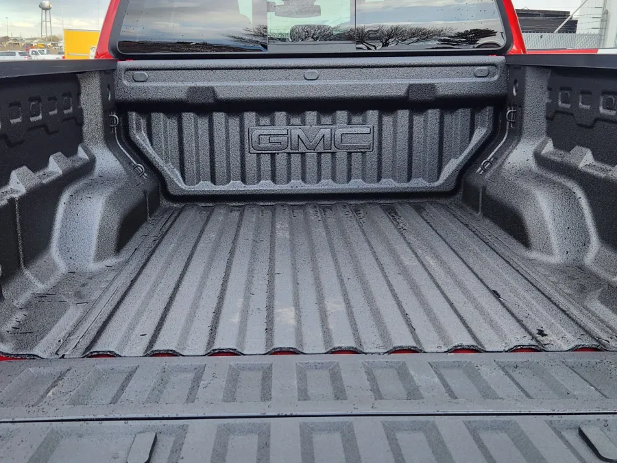 2026 GMC Canyon 4WD AT4X | Photo 23 of 25