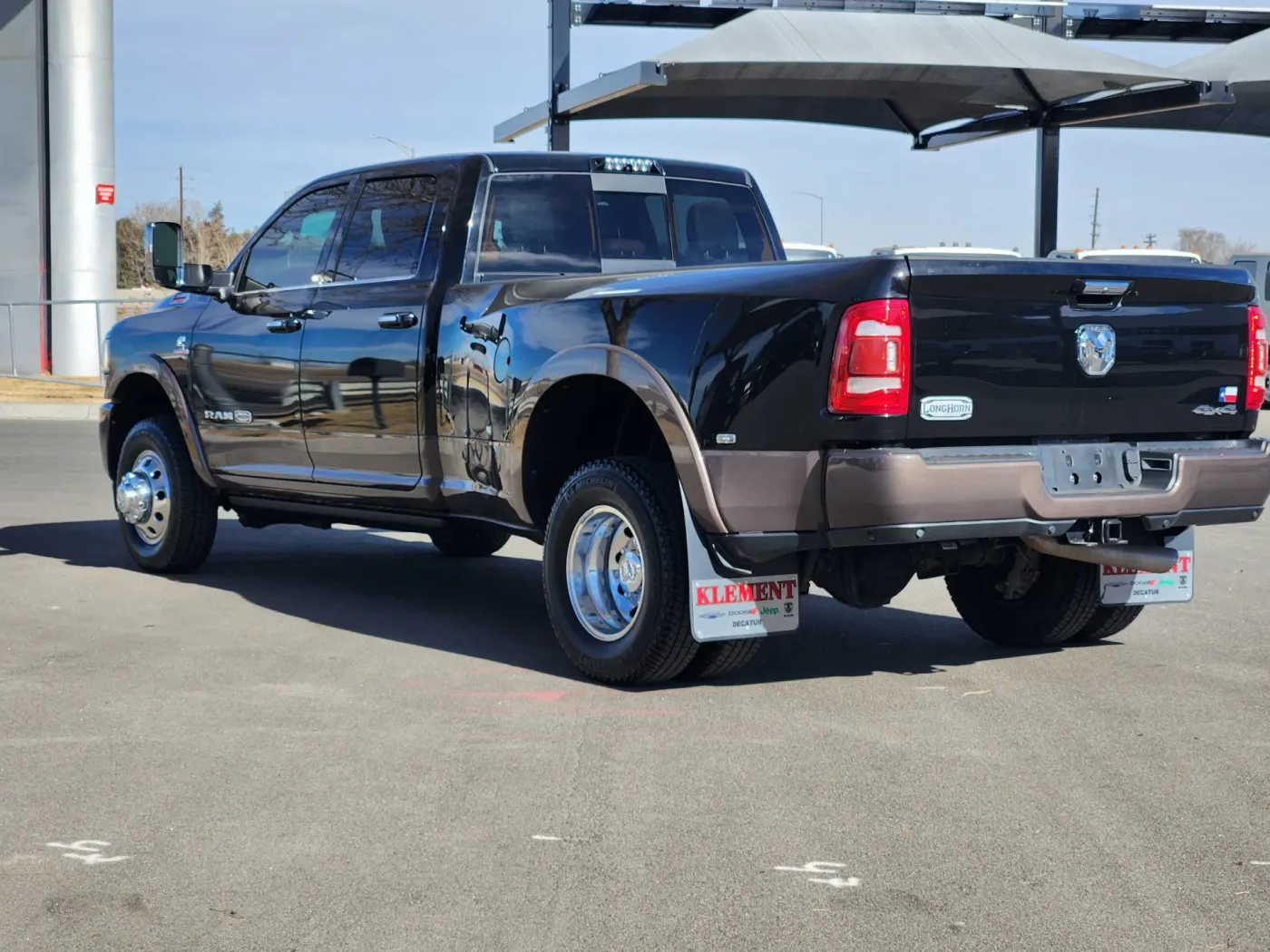 2021 RAM 3500 Longhorn | Photo 2 of 24