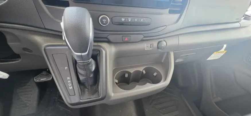 2025 Ford Transit-350 | Photo 20 of 24