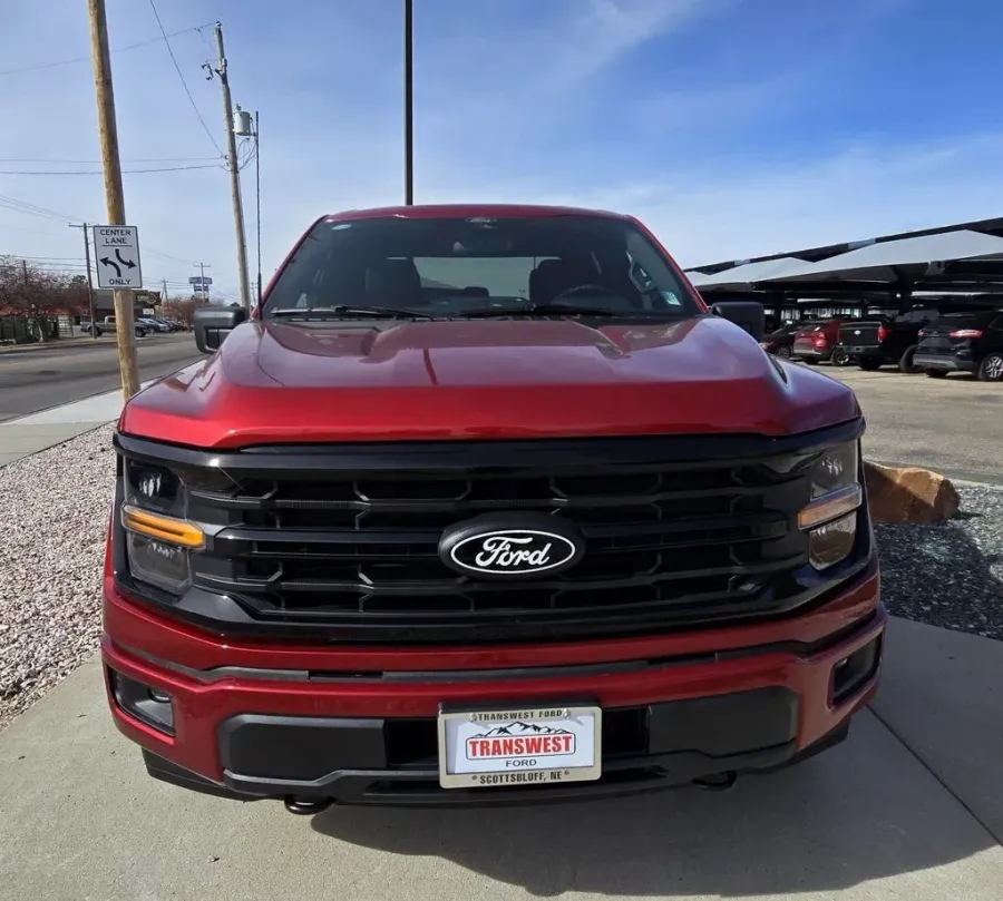 2026 Ford F-150 | Photo 2 of 28