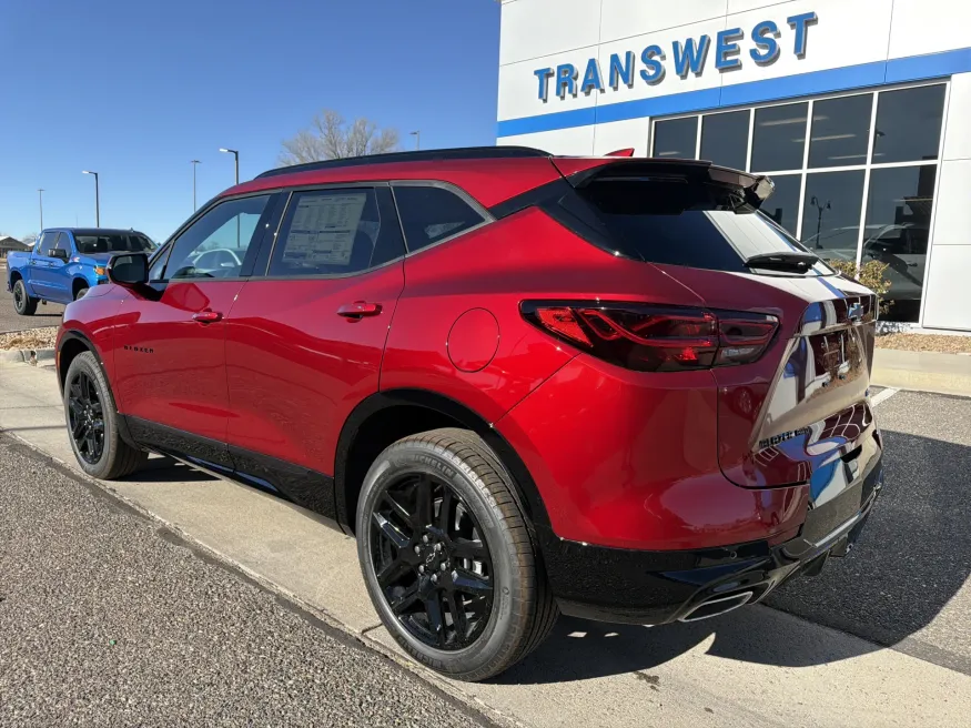 2026 Chevrolet Blazer RS | Photo 2 of 23