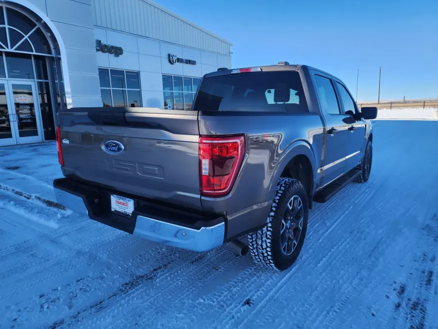 2023 Ford F-150 XL | Photo 7 of 27