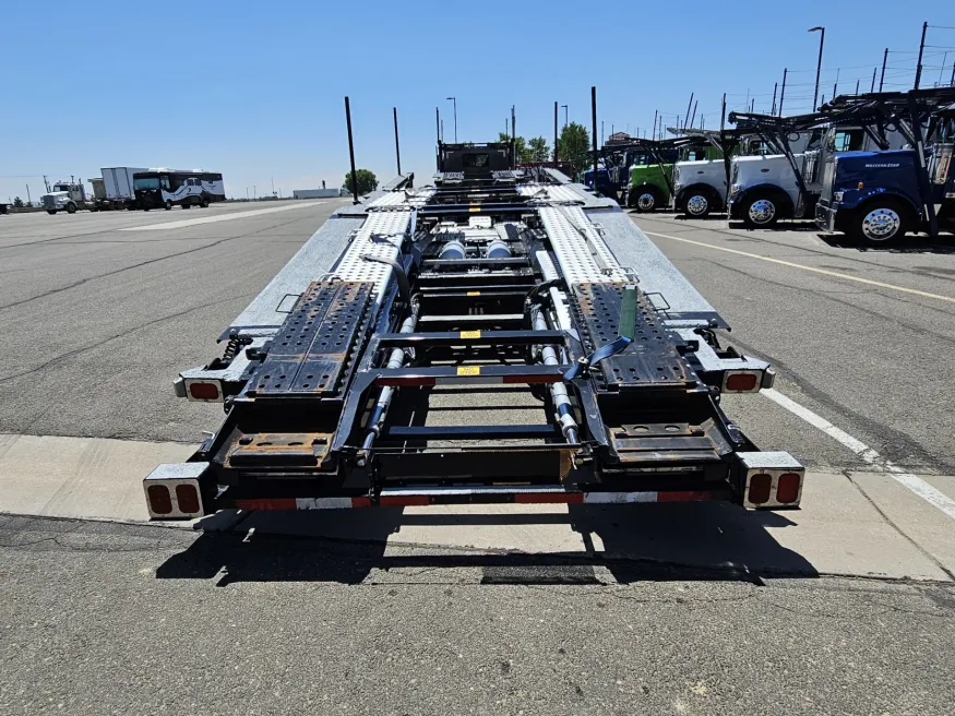 2021 Western Star 4900FA | Photo 25 of 28