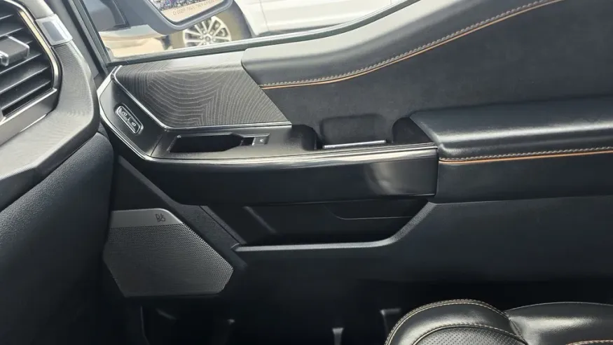 2023 Ford F-150 | Photo 31 of 34