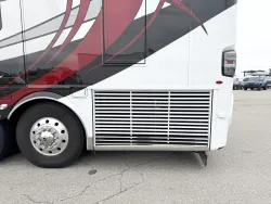 2024 Newmar King Aire 4596 | Thumbnail Photo 28 of 31