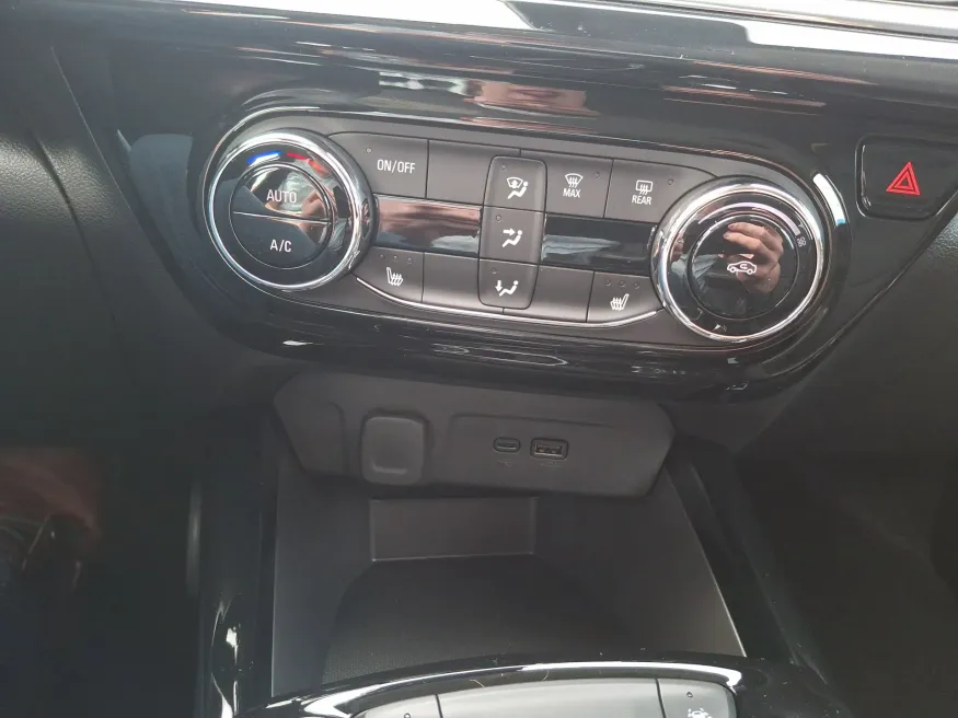 2026 Chevrolet Trax ACTIV | Photo 18 of 21