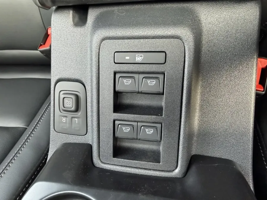 2025 Ford Bronco | Photo 22 of 28