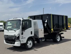 2025 Isuzu NRR | Thumbnail Photo 3 of 29